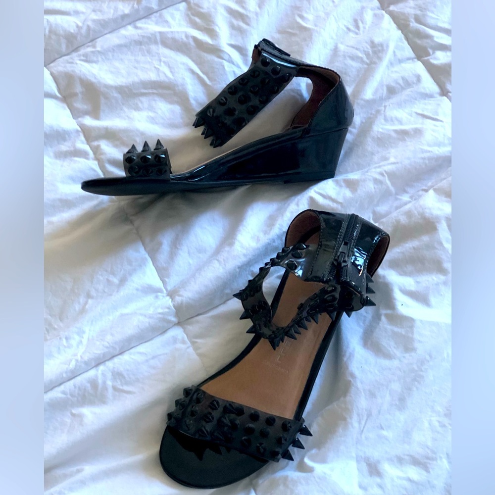 Stunning JEFFERY  CAMPBELL sandals , New, never worm